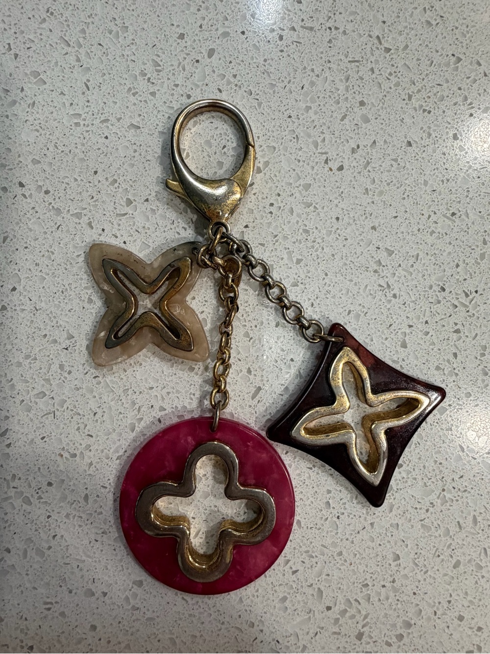 Louis Vuitton Fleur de Monogram Resin Bag Charm / Key Holder - Picture 2 of 3